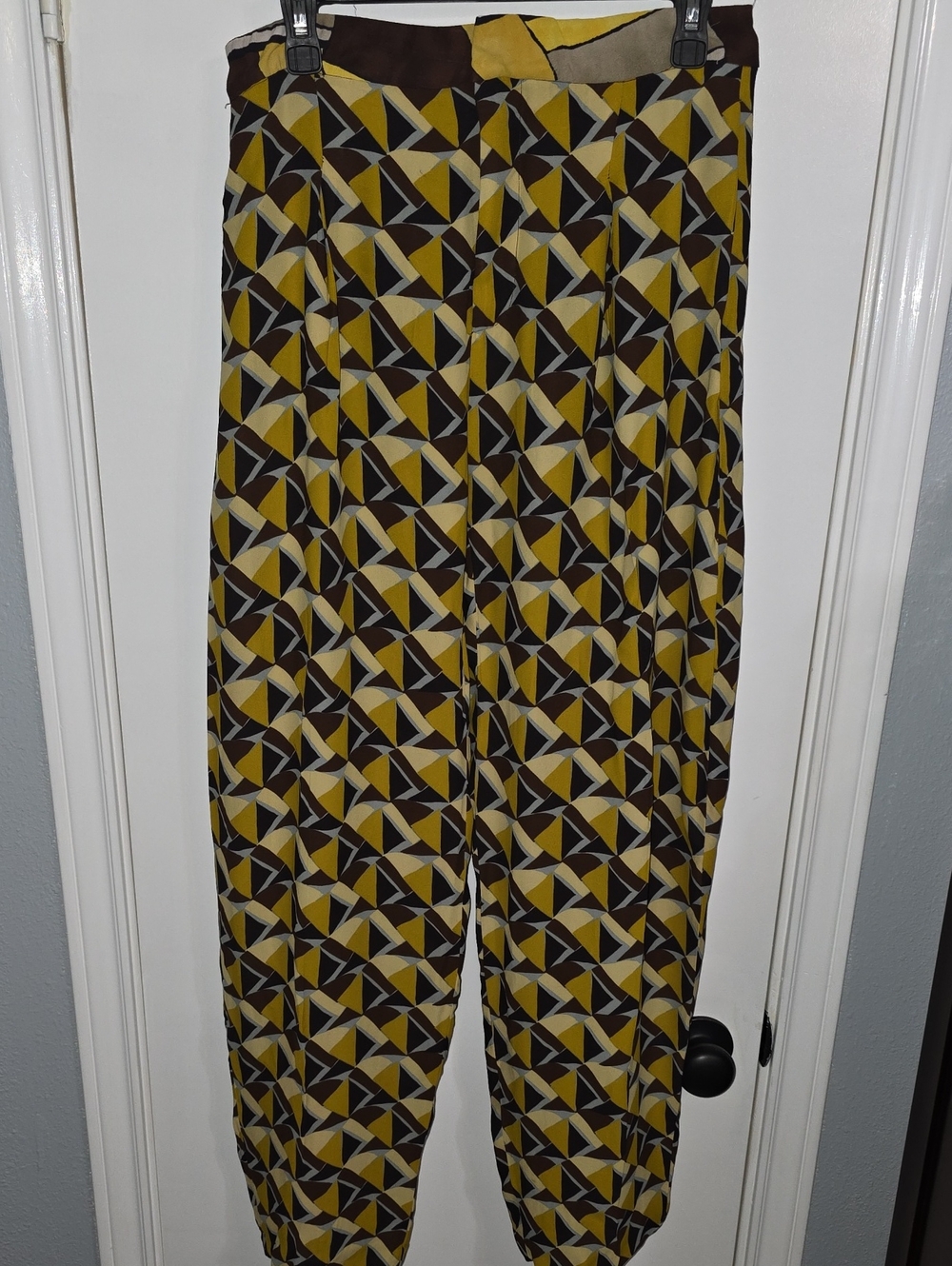 Zara Geometric Print Jogger Pants in Mustard, Brown, Cream